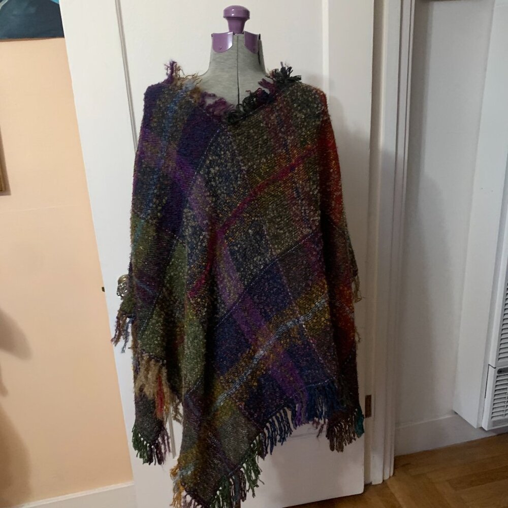 Donegal Ireland Handwoven Blanket Poncho Cape NWT Multicolor Mohair Fringe Boho - Picture 5 of 8